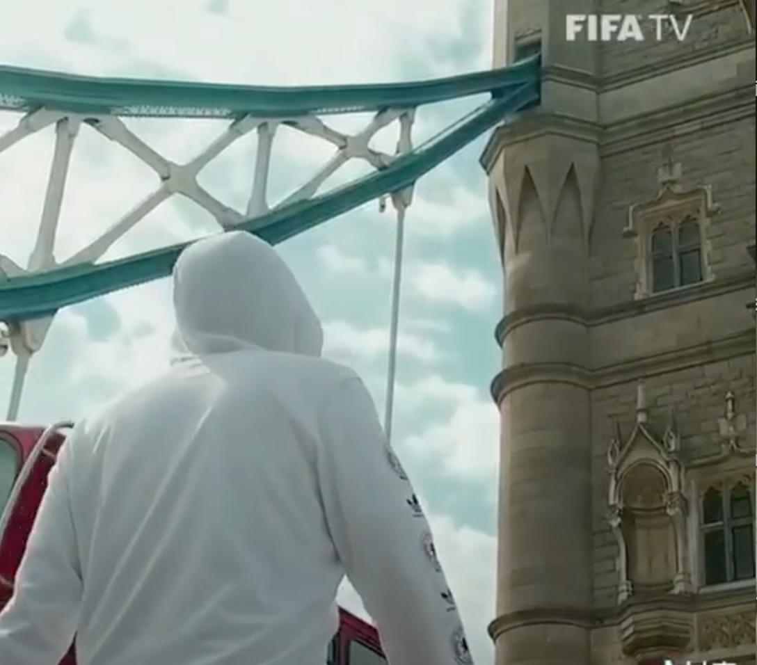 世界杯结束后c罗到皇马训练基地,c罗厄齐尔迪马利亚银河战舰