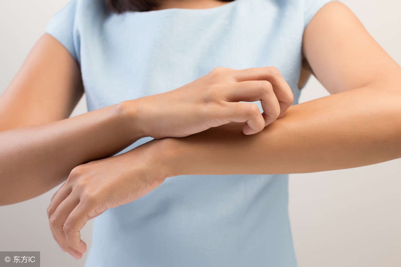 皮肤湿疹样癌症状,皮肤湿疹症状有哪些呢