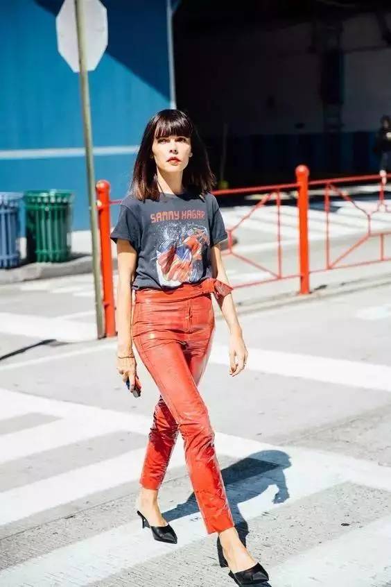 体恤的3种穿法,t恤搭配阔腿裤穿法