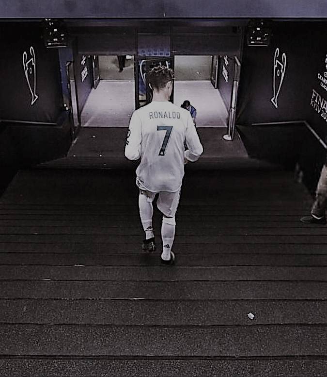 天下足球里令人动容的经典讲解,天下足球10大催泪语录