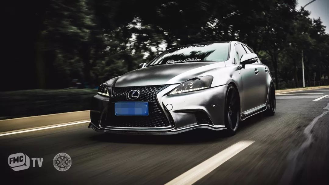 17万买低配迈腾,17万买迈腾