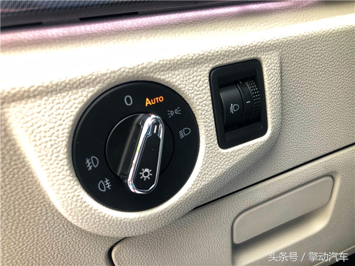 体验宝来尊行版,体验大众宝来内饰