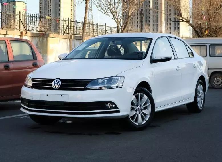 宝来1.4t和速腾1.4t选哪个,1.4t宝来和速腾哪个更值得购买