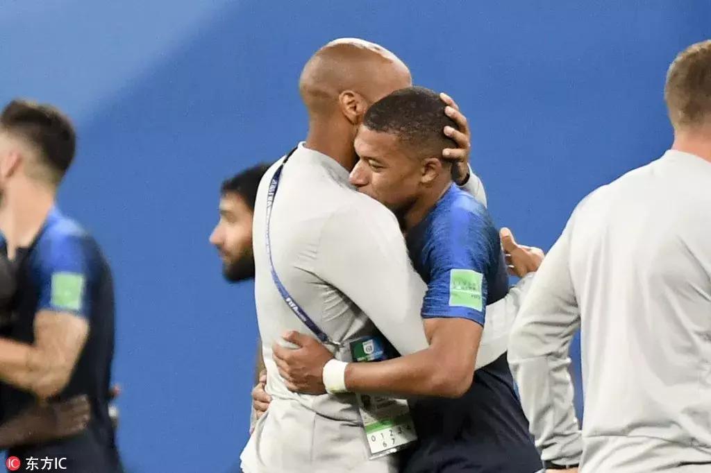 姆巴佩19岁还上学吗,姆巴佩才24岁