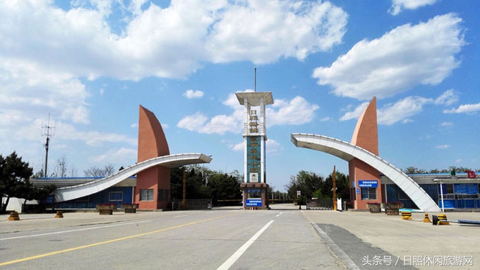 日照房价,日照金山