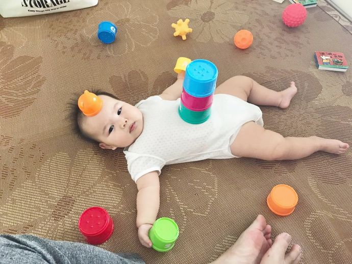 宝宝玩具0-1岁玩具怎么买,1-2岁玩具选购指南