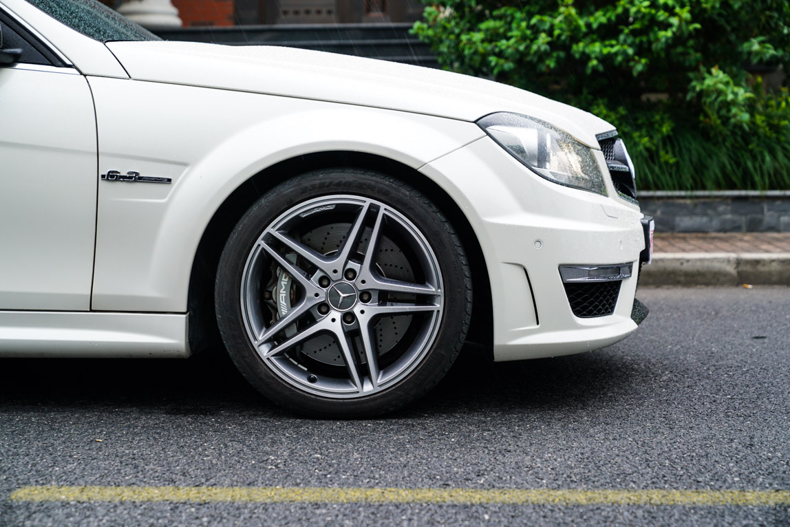 c63amg真的很难驾驭吗,全新一代AMGC63