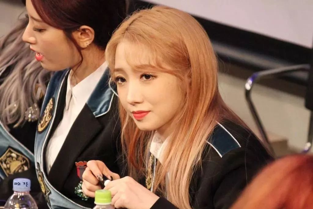 2020年短发减龄发型显脸小,显头小脸小减龄的发型短发