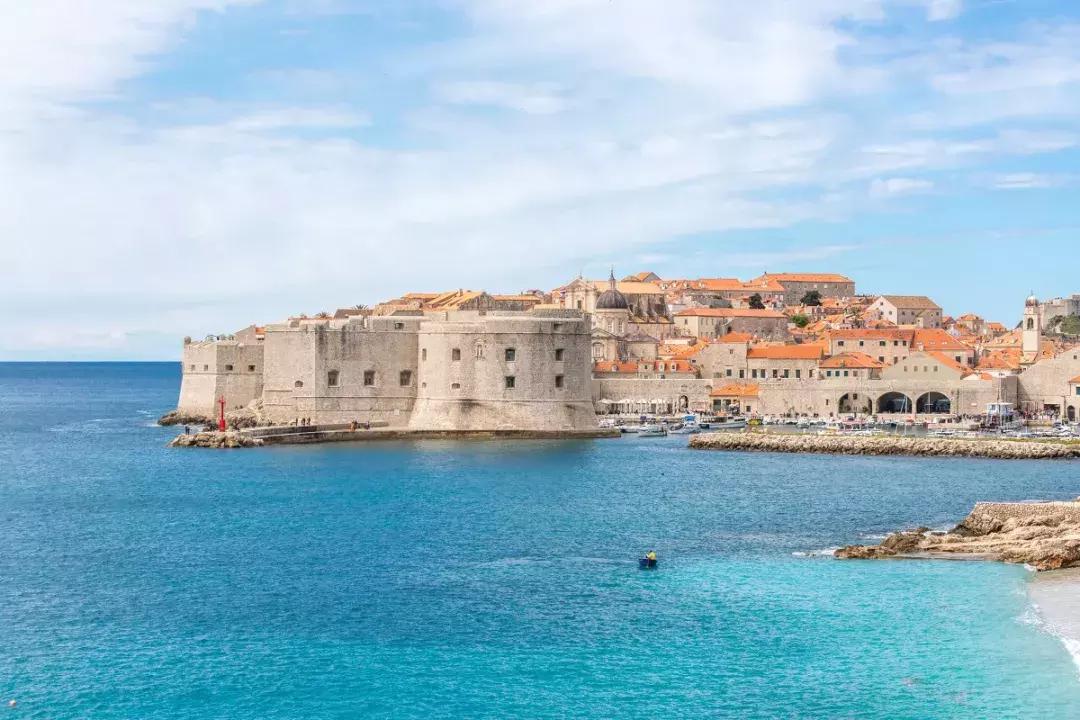 克罗地亚为梅西而战,梅西和克罗地亚谁能赢