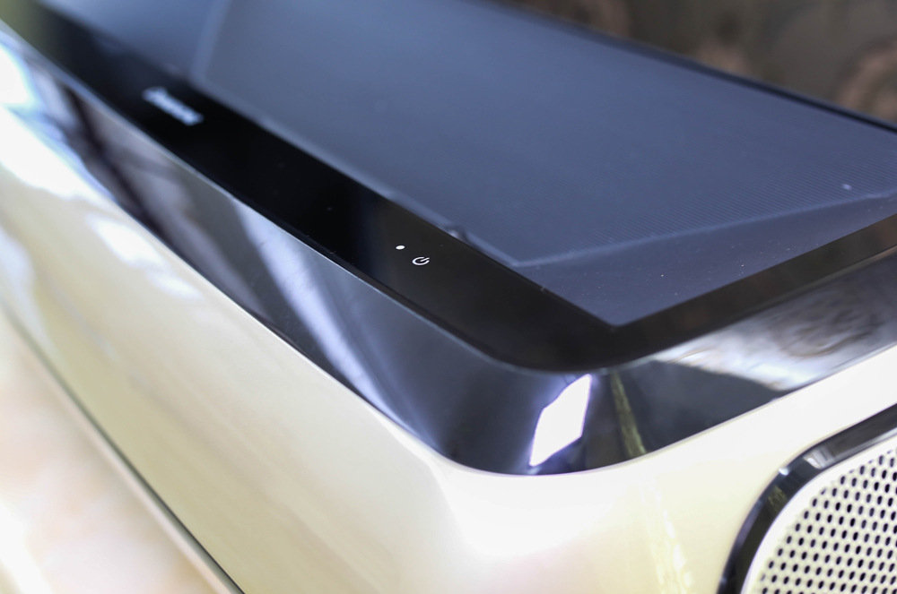 长虹最值得买的激光电视,3000左右激光投影电视