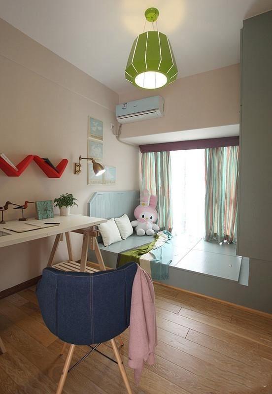 飘窗空着太浪费,家里的闲置飘窗利用起来