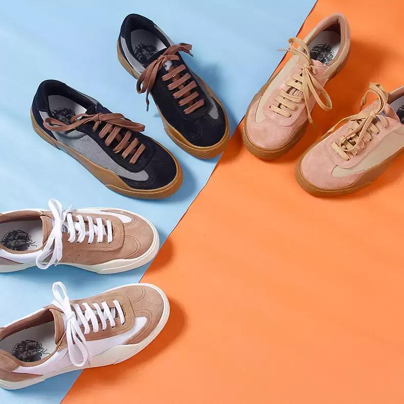 换一双鞋换一套衣服,换一个鞋配裙子很好看