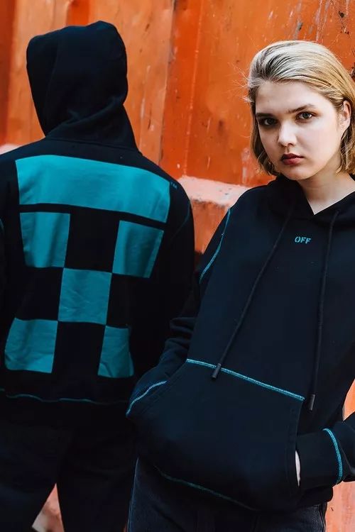 潮流｜DC开拍小丑独立电影，余文乐晒OWxAirPresto“黑魂”配色