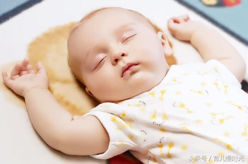 宝宝睡觉总是做噩梦怎么办,宝宝做噩梦哭泣