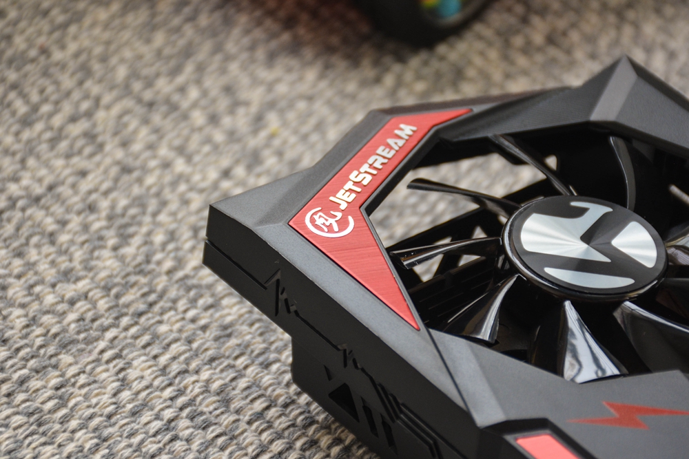 很强也很长，实测铭瑄1050在新老电脑上的表现