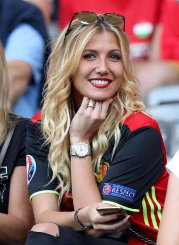 世界杯最迷人的女球迷,世界杯赛场高颜值女球迷惊艳镜头