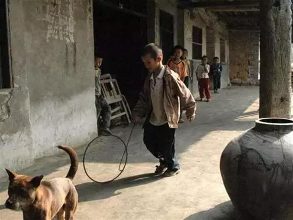 身份证是1970-1989年的注意了!再不看就没有了,很重要