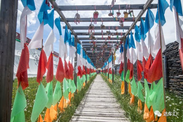 在海拔3200米的青海湖，试驾新远景SUV是什么感觉？