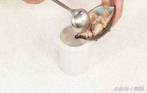 精选的灵芝，鲜美的鸡汤，滋补身子最佳选择！