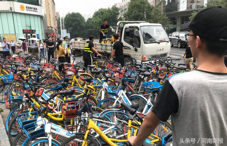 郑州市禁止电动四轮车上路吗,郑州市禁止三轮电动车上路吗