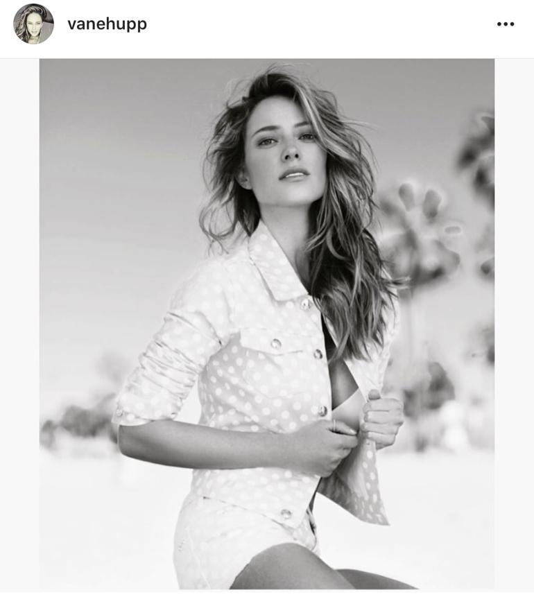 王曦梁现在在天下足球吗,2018年央视世界杯女主持人