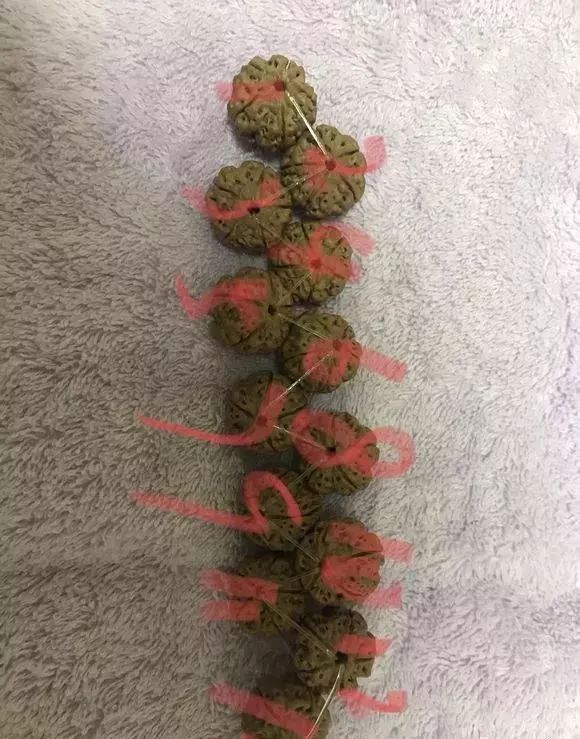 金刚缝隙里白筋怎么清理,金刚纹路太深刷不到怎么办