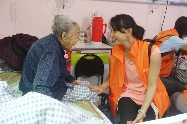 把你最好的东西给这个世界原版,把你最好的东西给这个世界完整版