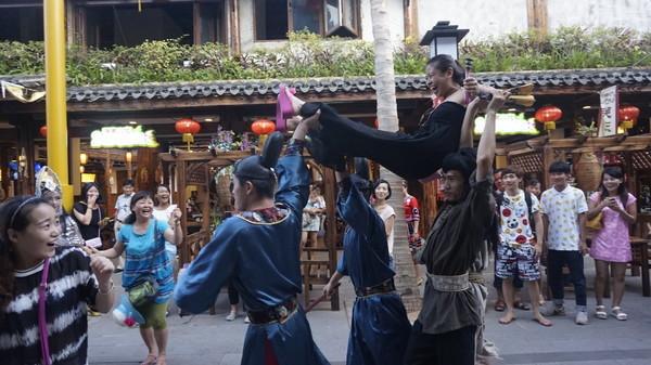 一个人的旅行由风决定,一个人的旅行头像