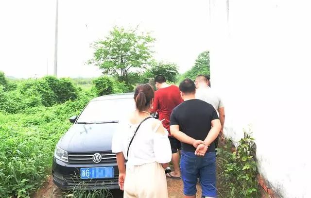 忘还*款贷**车被拖走，赎回多交两三万！义乌一担保公司搜出大量*踪器追**