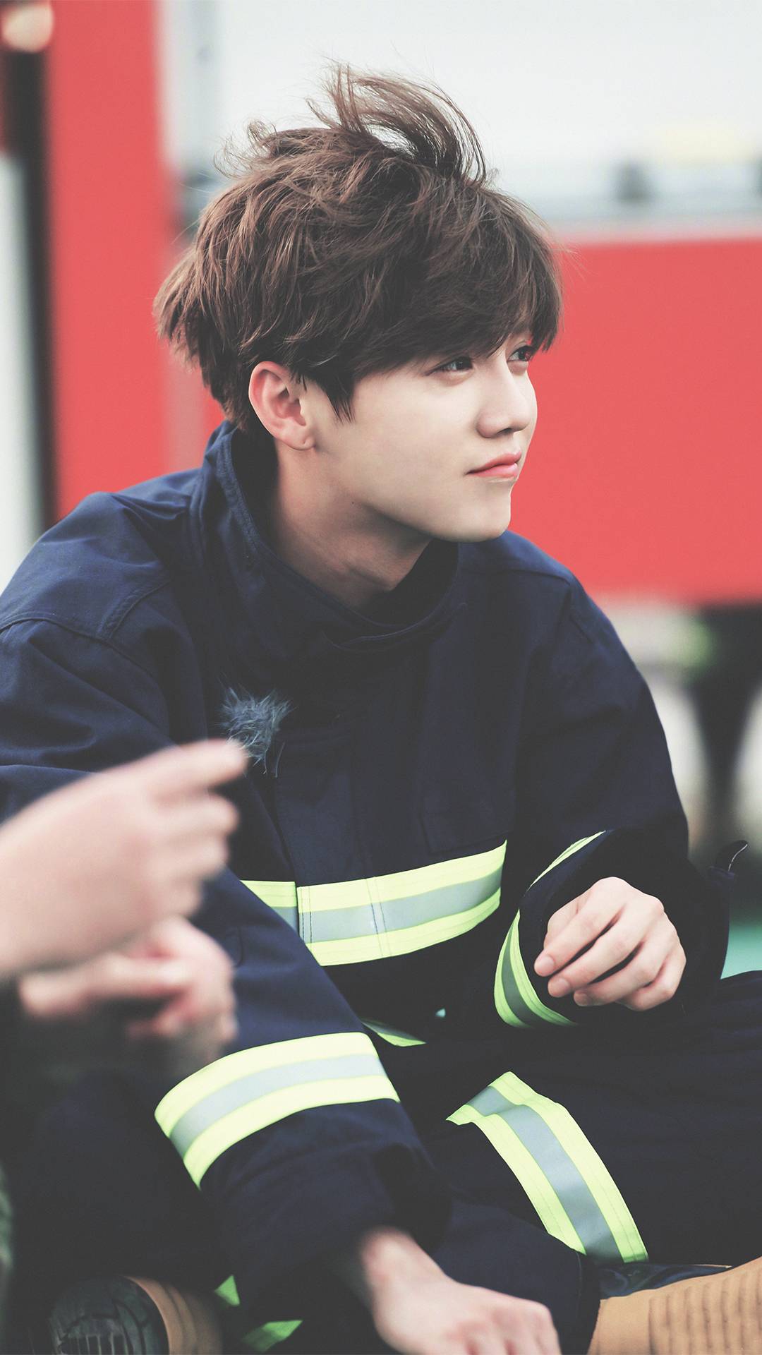 鹿晗最帅照片2017壁纸,鹿晗图片高清壁纸全屏