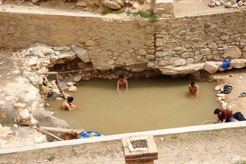 贵德泡温泉攻略,贵德扎仓温泉旅游攻略