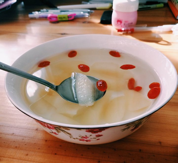 小电饭煲100道懒人菜谱,懒人食谱一个电饭煲就能轻松搞定