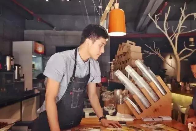 柳州各家奶茶推荐店有哪些,柳州奶茶五星街推荐