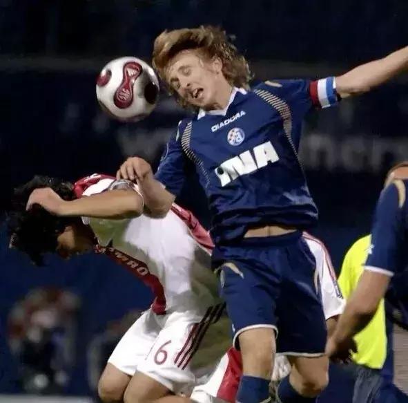 这个从战火中走来的世界杯MVP，用努力赢得了全世界的尊重