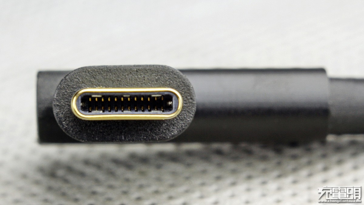 如何将手机屏幕投到显示屏上,手机怎么直接投到显示屏