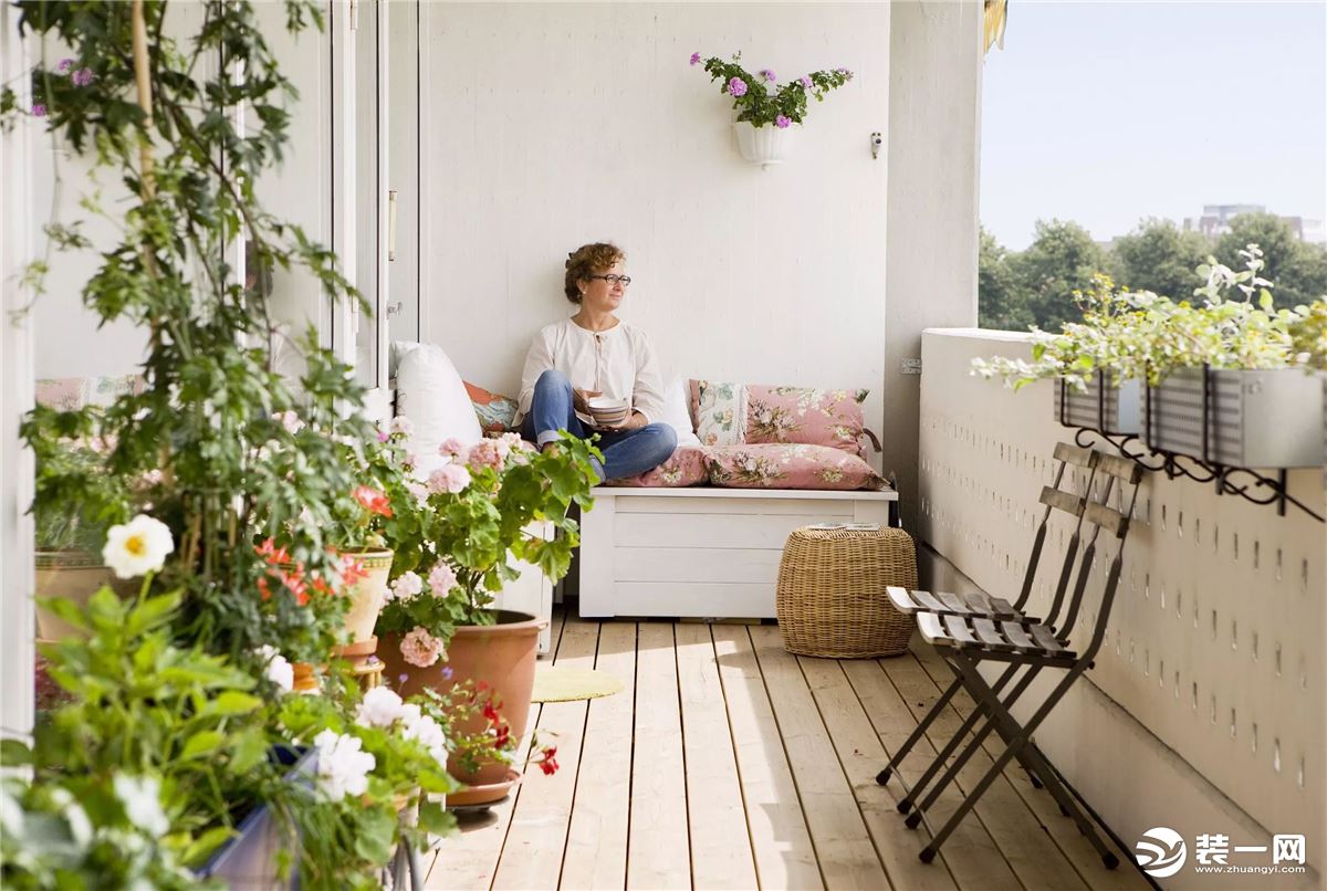 现在阳台有必要贴砖吗,阳台为什么不建议贴砖