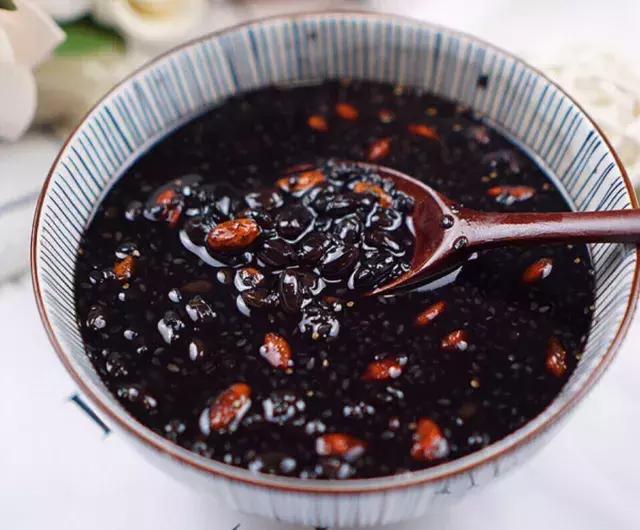 杨幂如何面对发际线的问题,如何拯救杨幂同款发际线