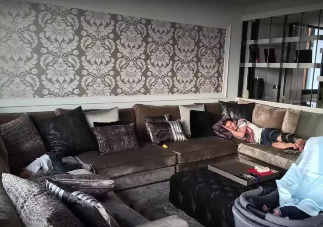 梅西内马尔c罗豪宅,梅西和c罗的房子长啥样