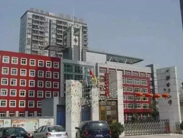 重庆天地人和街小学对口中学,重庆双湖小学对口中学是哪个