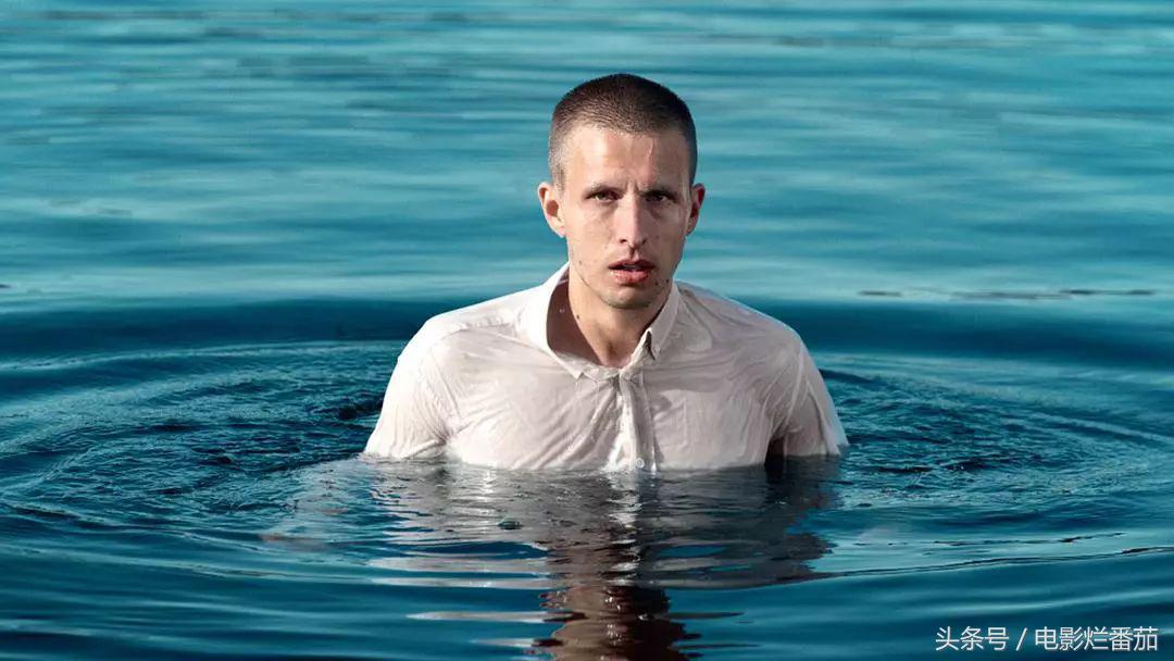 头一回看到这样的惊悚片，感谢丧尸，教会我们那么多人生道理