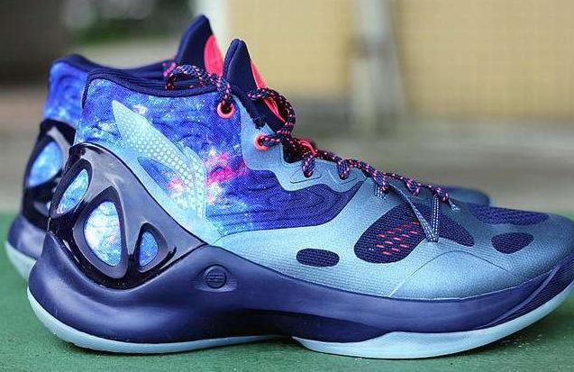 运动穿哪个牌子鞋子好,如何选运动鞋子质量