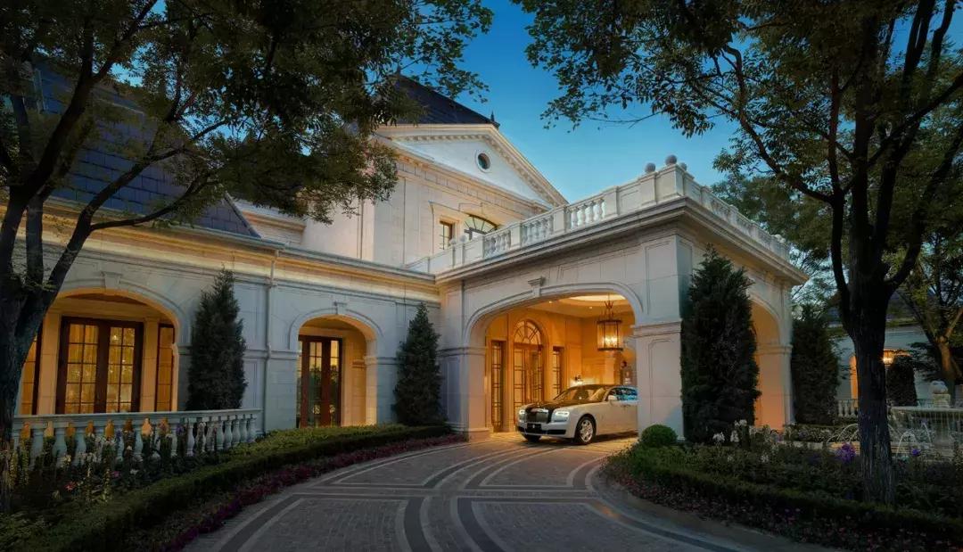 这部现象级作品，我想三刷起跳