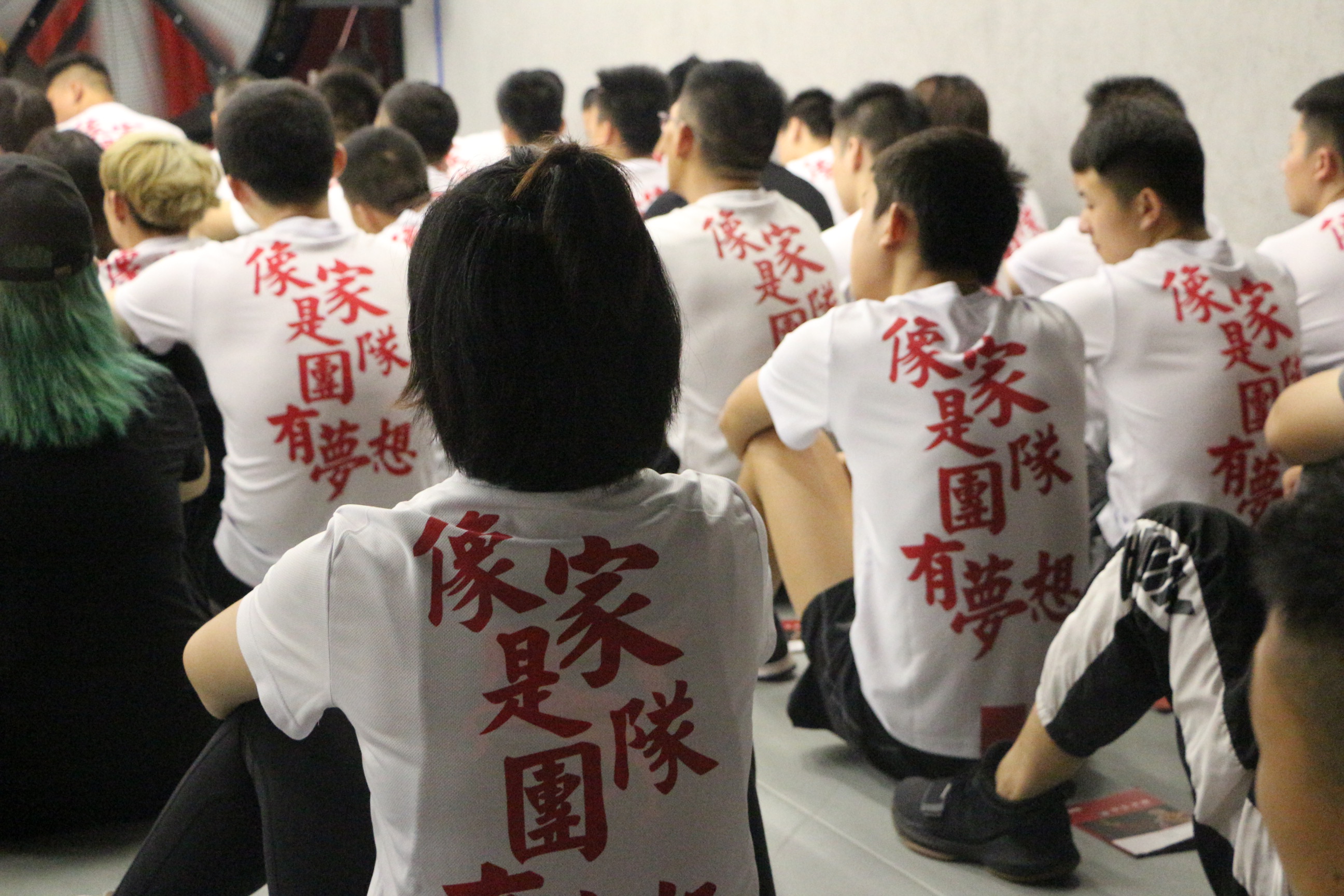 长沙健身教练职业培训机构,健身教练多少钱一个月工资