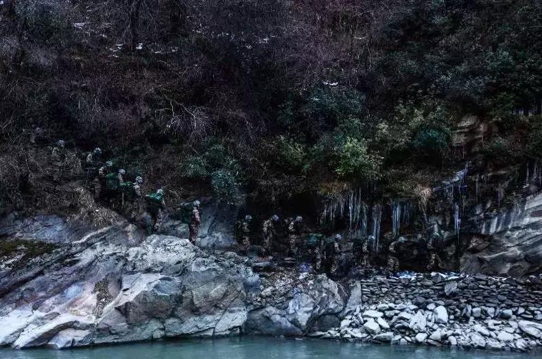 我站立的地方是中国,我站立的地方