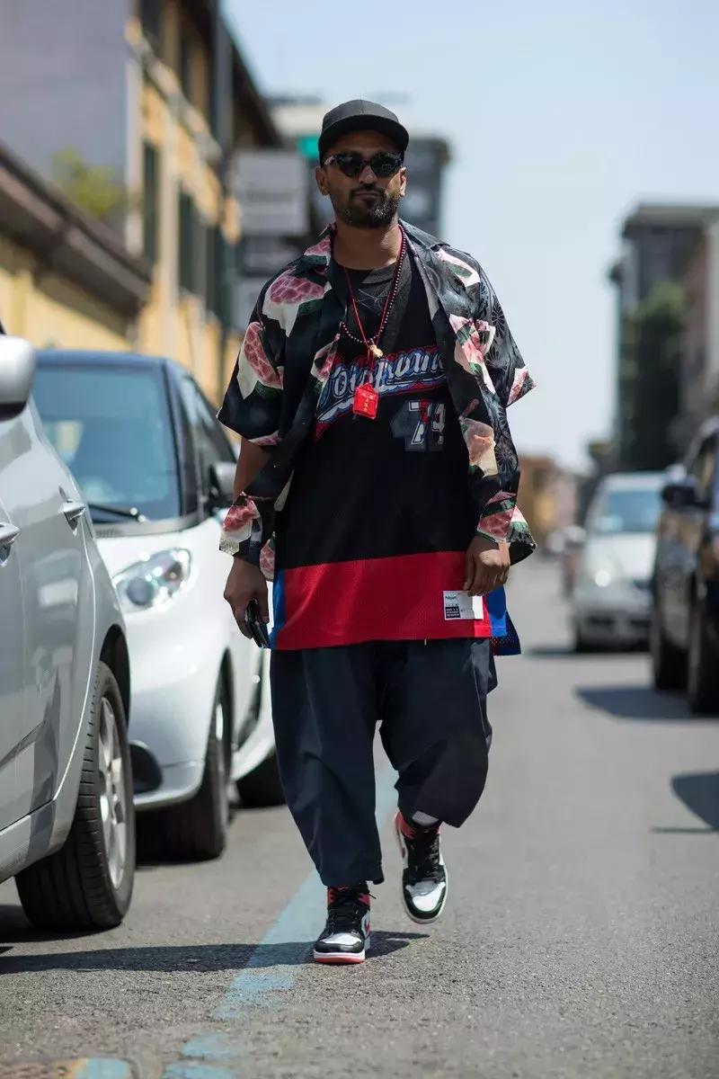 如何遮肚腩显瘦,怎么穿才能遮肉藏肚腩