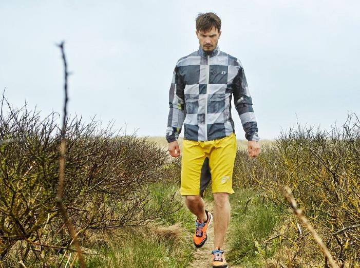 同质化产品怎么塑造与众不同,药店怎样解决同质化从而与众不同