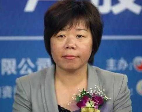 苹果和富士康到底是谁成就了谁,苹果ceo库克来到富士康