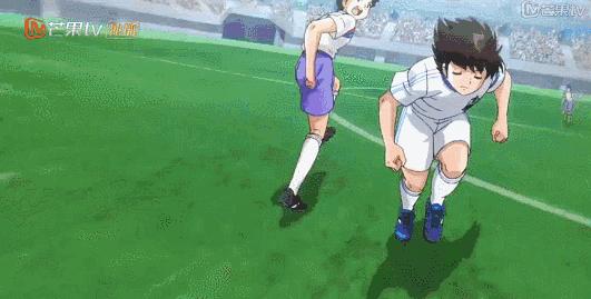 世界杯尘埃落定，让他带你重温绿茵激情！