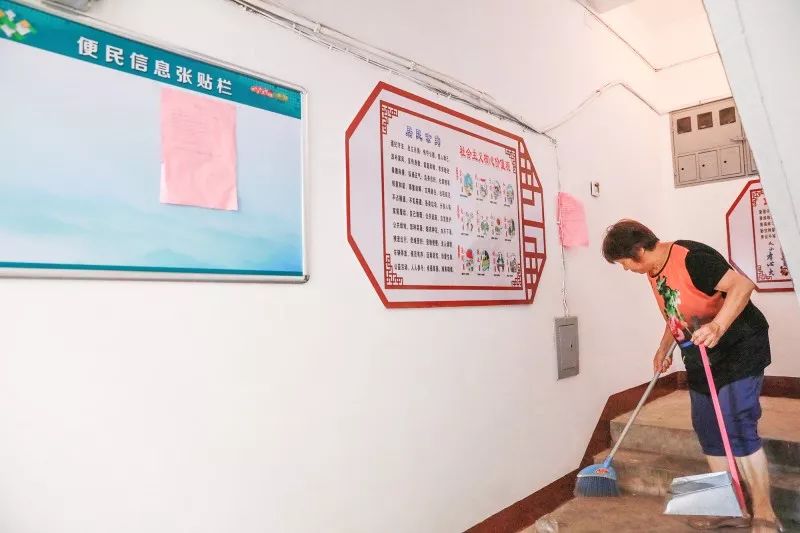 杂物、车辆“安家”楼道，看看靖江这些社区做的如何？