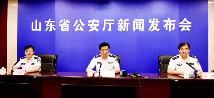 轻微超速行为不予处罚,超速罚款首次警告是每年一次吗